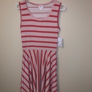 Lularoe Nicki dress with pockets new with tags